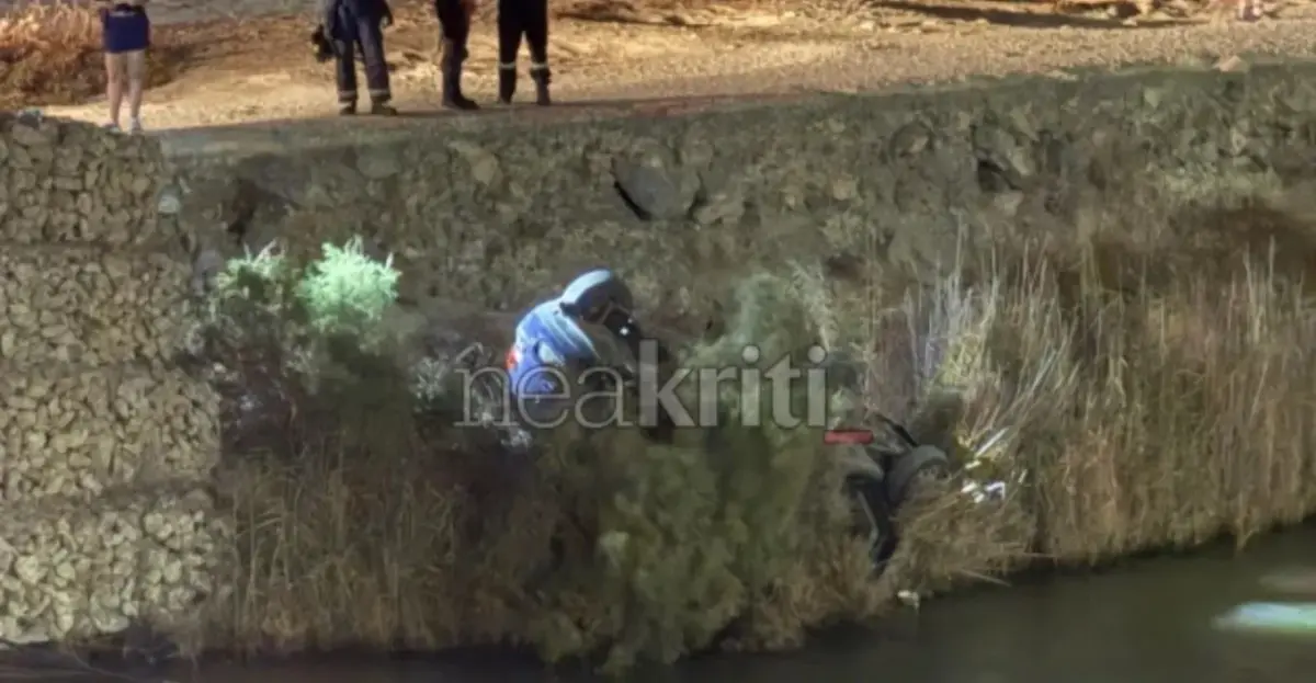 Κρήτη: Μυστήριο με το αυτοκίνητο που βρέθηκε στις εκβολές του Γιόφυρου ποταμού – Aναζητούνται δύο επιβαίνοντες