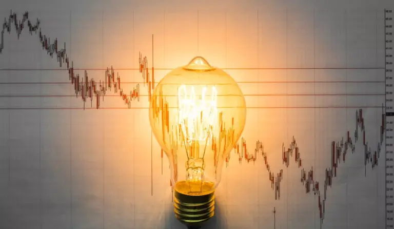 Φθηνό ρεύμα -30% ή ενεργειακό ευχολόγιο; Τι κρύβεται πίσω από το κυβερνητικό πλάνο