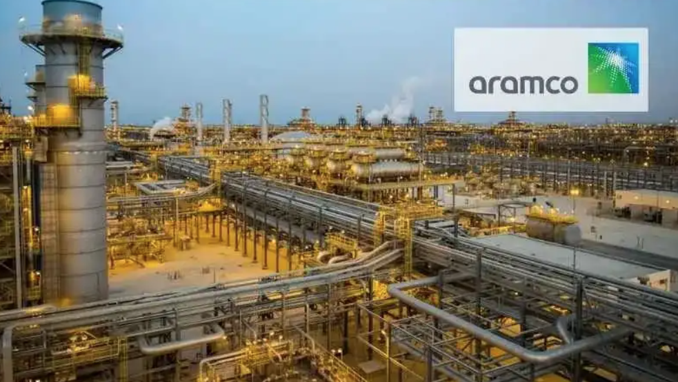 Saudi Aramco: Παγώνει τις παραδόσεις αργού πετρελαίου στα ευρωπαϊκά διυλιστήρια τον επόμενο μήνα
