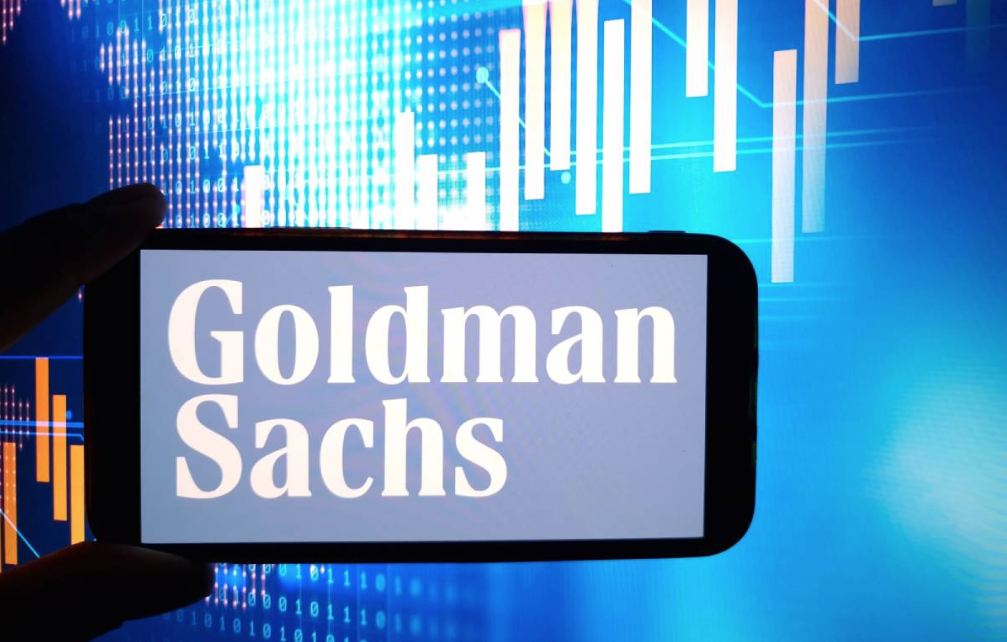 Goldman Sachs: Βλέπει Χ.Α. στις 2.900 μονάδες – Overweight για Ελλάδα και «ψήφος εμπιστοσύνης» στις τράπεζες