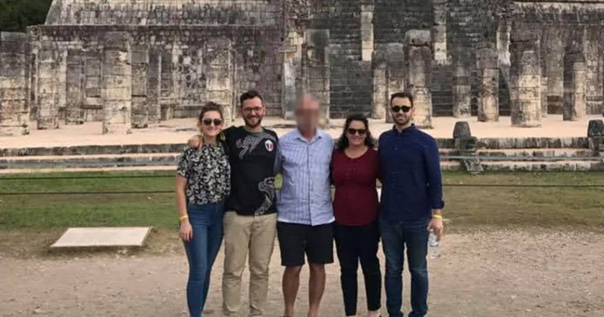 Πλάκα: Ταξίδι του μέλιτος και εγκυμοσύνη στην κόλαση!