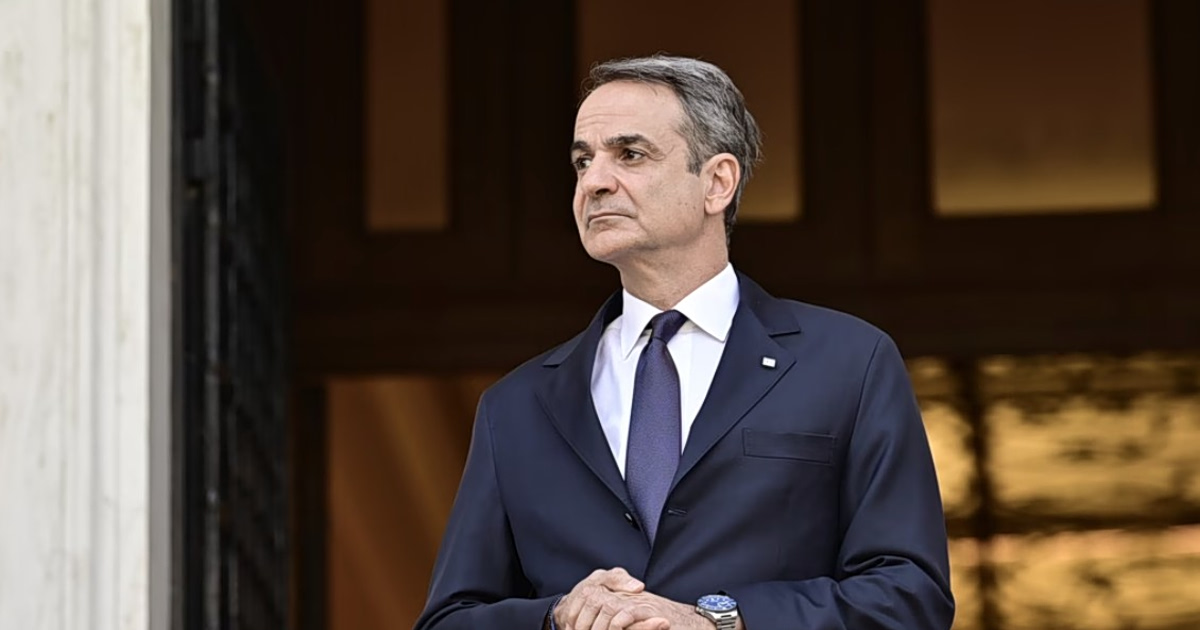 Μητσοτάκης: Το «φρένο» στα έξοδα & η απάντηση για βιβλία