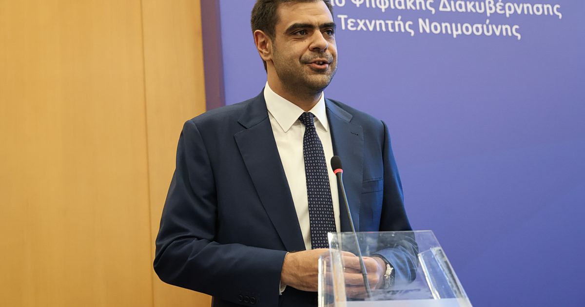 Μαρινάκης: Κουμπαράς για κάθε παιδί! Επένδυση στο αύριο