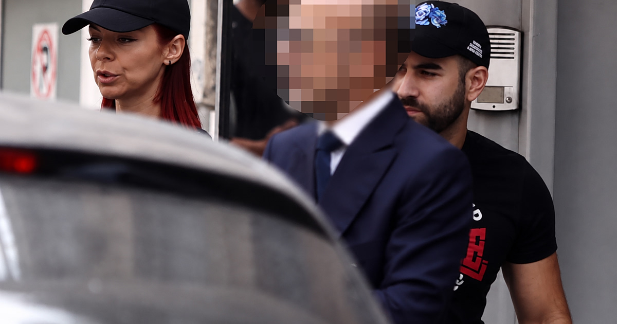 Μαζωνάκης: Ο γιατρός σε απεργία πείνας! Τι ζητά;