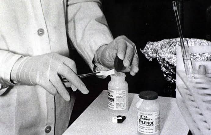 Η κρίση Tylenol αλλάζει για πάντα τη συσκευασία