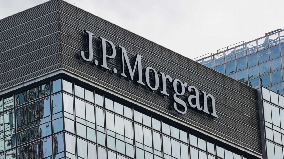 Η JPMorgan επεκτείνει τις δραστηριότητες Corporate Banking στην Ελλάδα