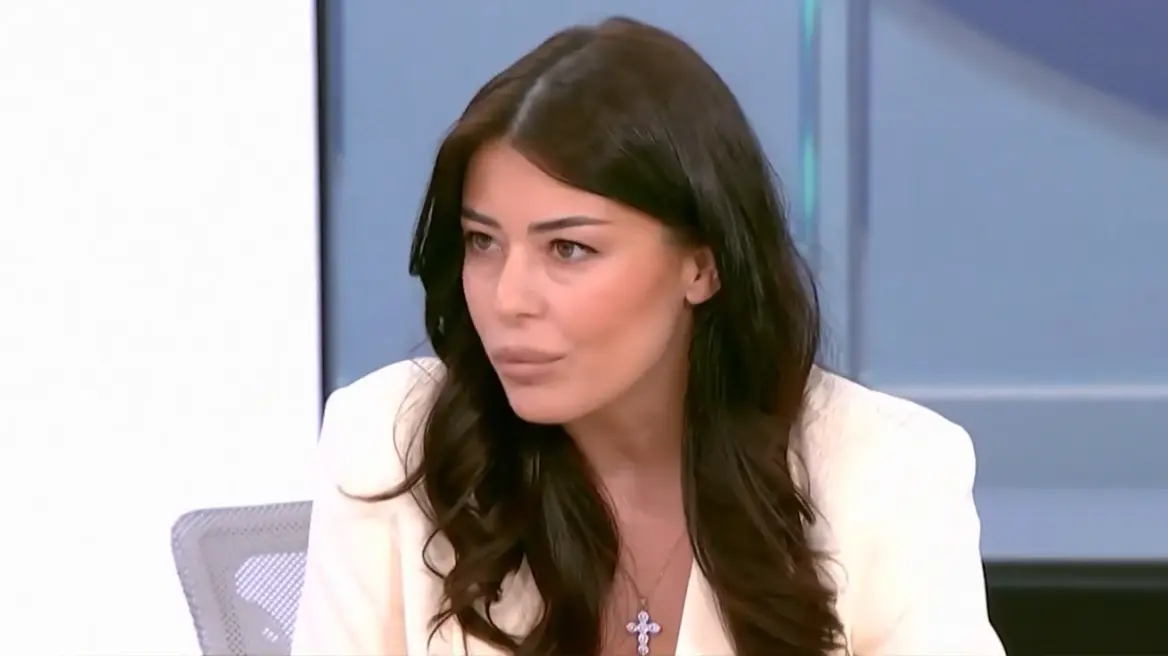 Λατινοπούλου: Ο Βελόπουλος πουλούσε ματζούνια για την άνοια και δεν είναι φυλακή