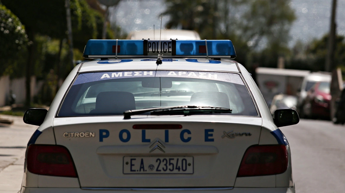 Επτά συλλήψεις σε αστυνομική επιχείρηση σε οικισμούς στο Κορωπί