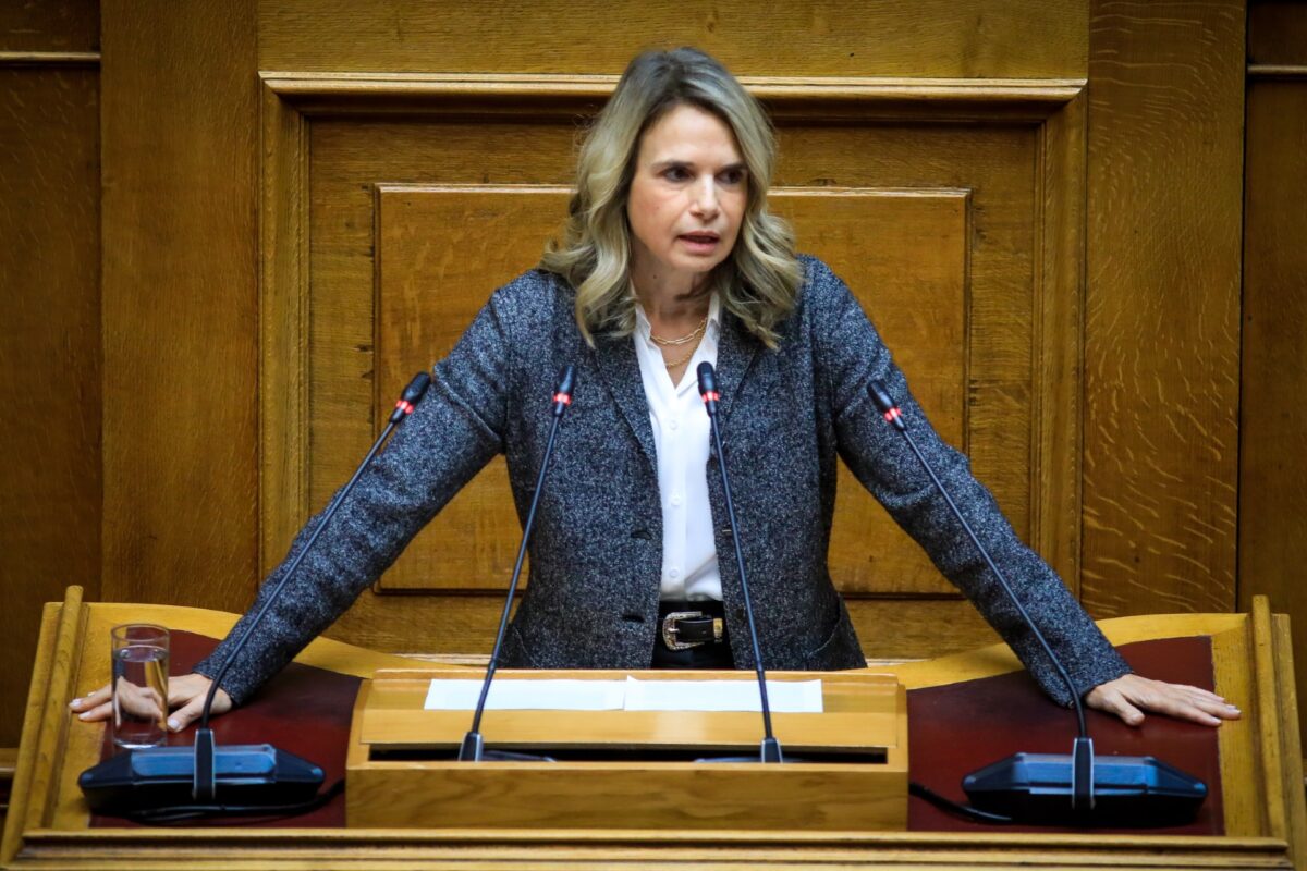 Στη Βουλή οι καθυστερήσεις των servicers στον επανυπολογισμό τόκων – Ερώτηση Αποστολάκη προς Πιερρακάκη»