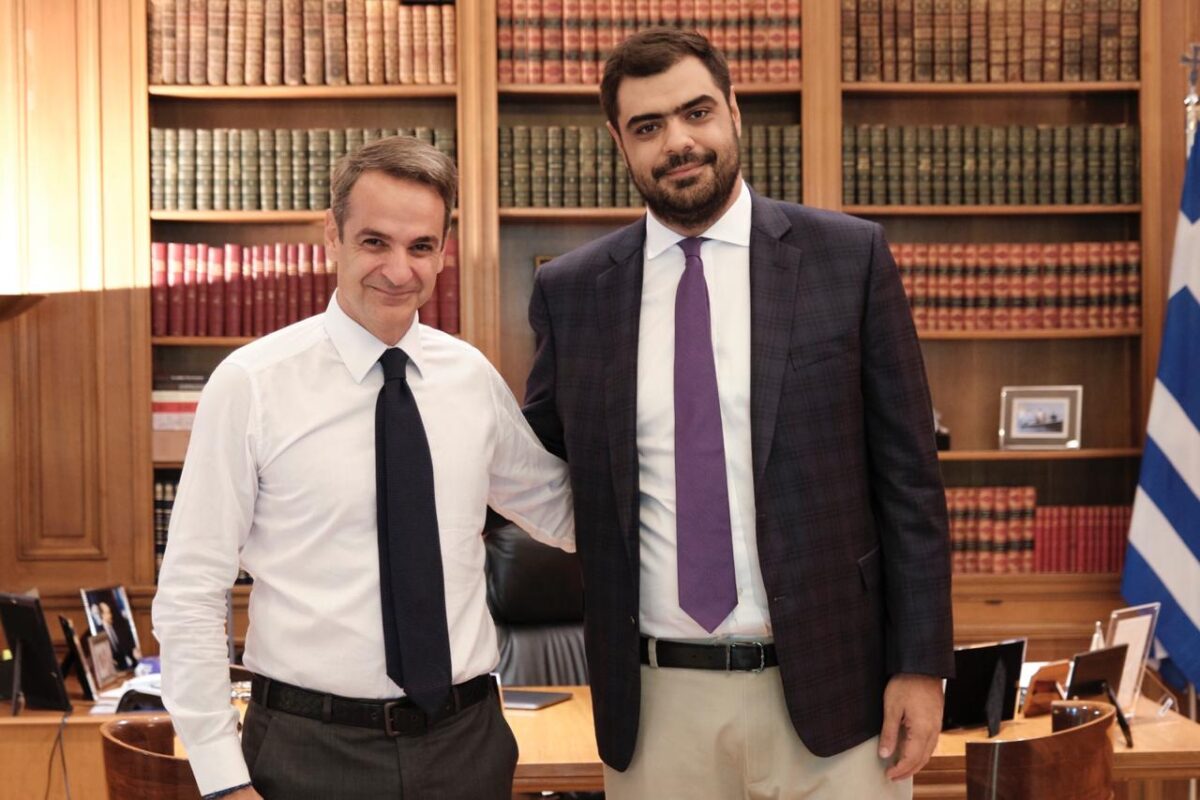 Μητσοτάκης: «Δεν κόβεται το επίδομα ανεργίας» – «Περιβάλλω με απόλυτη εμπιστοσύνη τον Μαρινάκη»»
