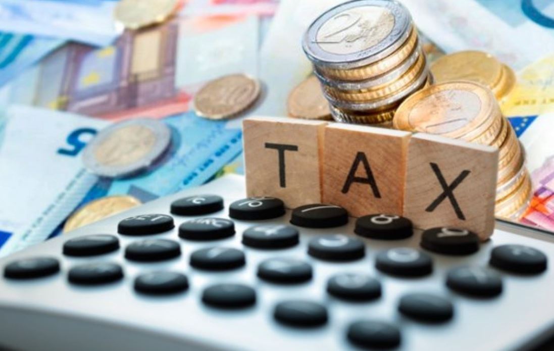 Νέα «φέσια» 9,86 δισ. στην Εφορία – Σχεδόν 4 εκατ. οφειλέτες και μόλις 5,31 δισ. σε ρύθμιση