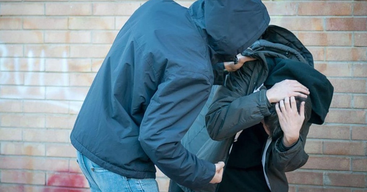 Πειραιάς: Κεφάλι “διπλάσιο” από ξύλο – Το σοκ της μητέρας