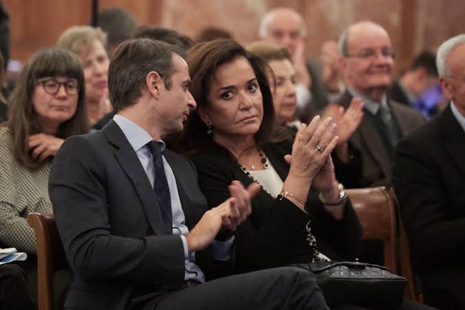 Μητσοτάκης: Εγώ κάνω κουμάντο!