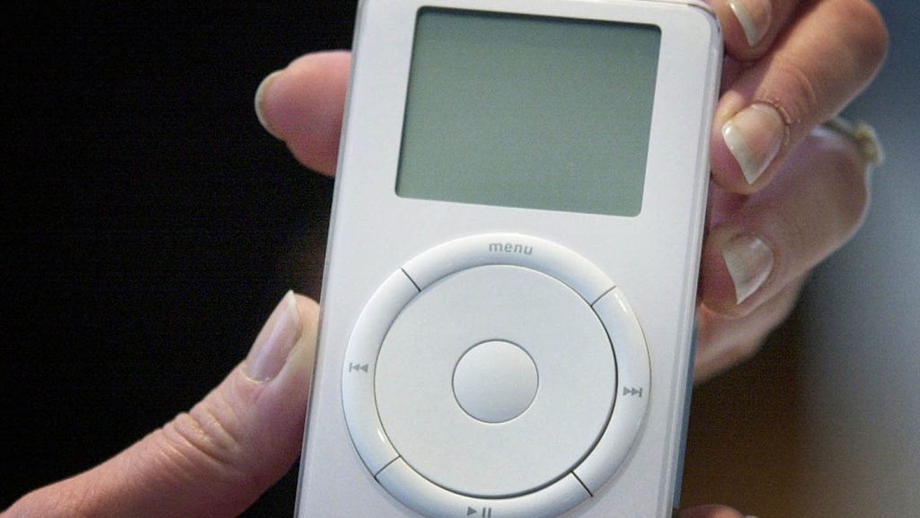 Το iPod αλλάζει την οικονομία της μουσικής