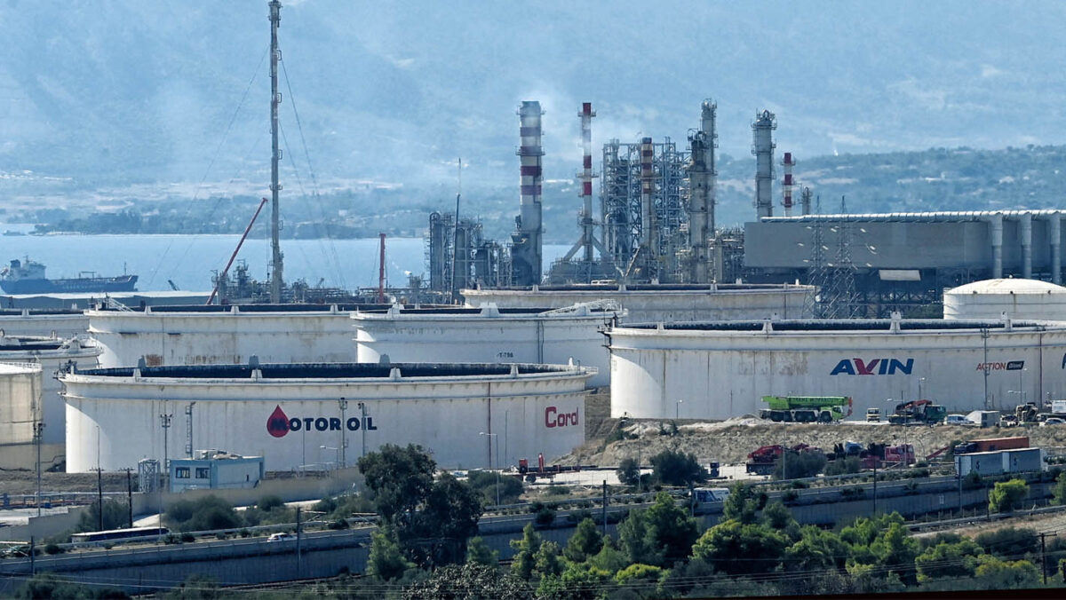 Το αραβικό πετρέλαιο κλείνει για τις ΗΠΑ