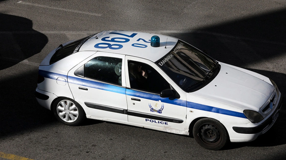 Συνελήφθη 14χρονος στη Ρόδο που έκλεψε αυτοκίνητο και οδηγούσε ανάποδα σε μονόδρομο, αναζητείται συνομήλικός του