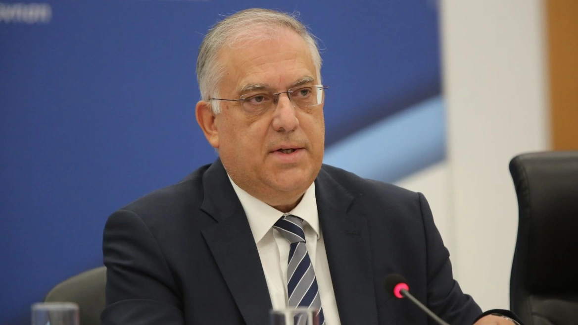 Θεοδωρικάκος: Θα χρειαστούν επιπλέον μέτρα αν συνεχιστεί η κατάσταση αυτή με την ακρίβεια