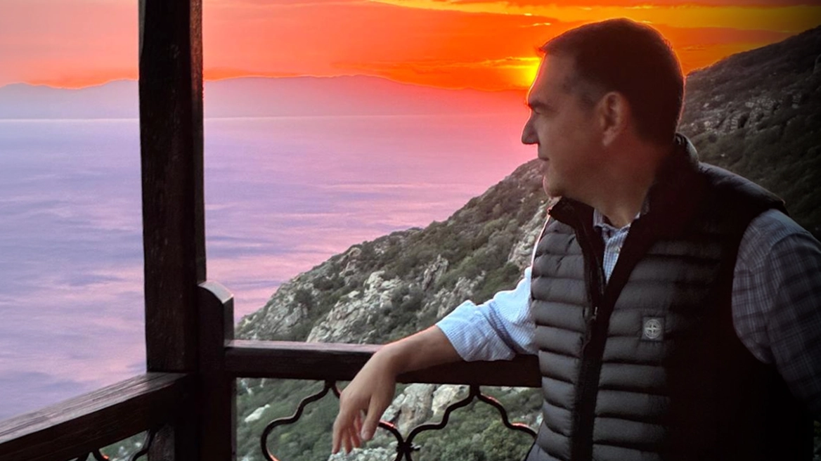 Από το Άγιον Όρος, στο Γεντί Κουλέ σήμερα ο Τσίπρας: Τα πυρά Αδωνι, Κωνσταντοπούλου, Πολάκη και οι δίαυλοι με την Αθωνική Πολιτεία