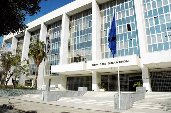Δικαιοσύνη: Αναταράξεις μετά το άρθρο Φλωρίδη – Η απάντηση Αρείου Πάγου και ενώσεων