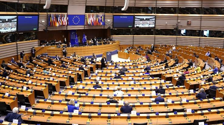 ΠΑΣΟΚ: Φέρνει στο Ευρωκοινοβούλιο το τουρκολιβυκό – Ζητά καταδίκη και κυρώσεις