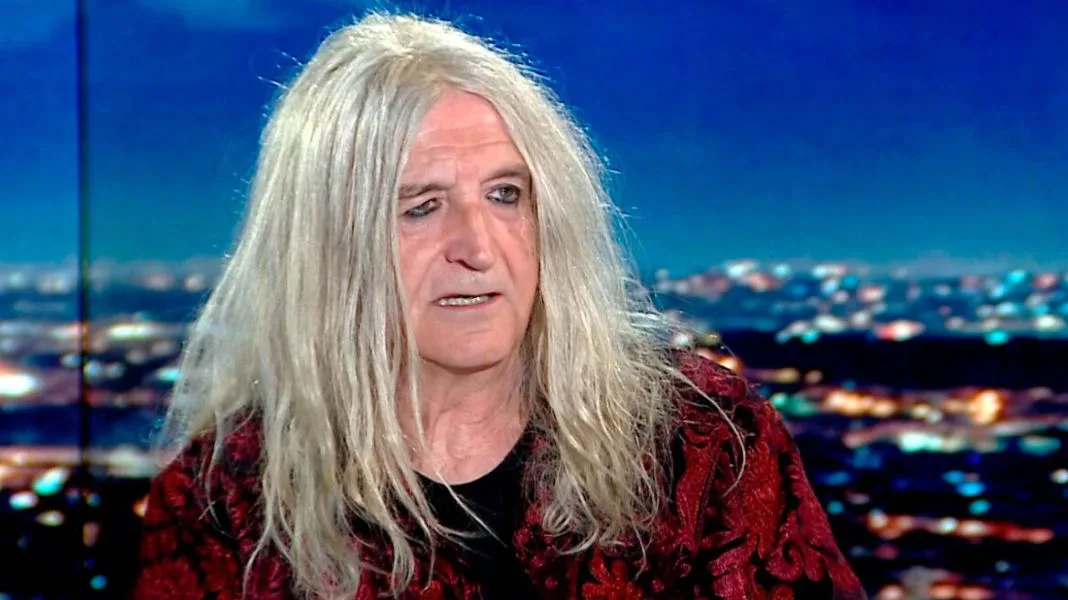 Καρβέλας – Βίσση: «Κλειδώνει» τα τραγούδια του – Πλήρης ανάκληση των δικαιωμάτων. Η Βίσση χρειάζεται πλέον την άδειά του για κάθε ζωντανή ερμηνεία