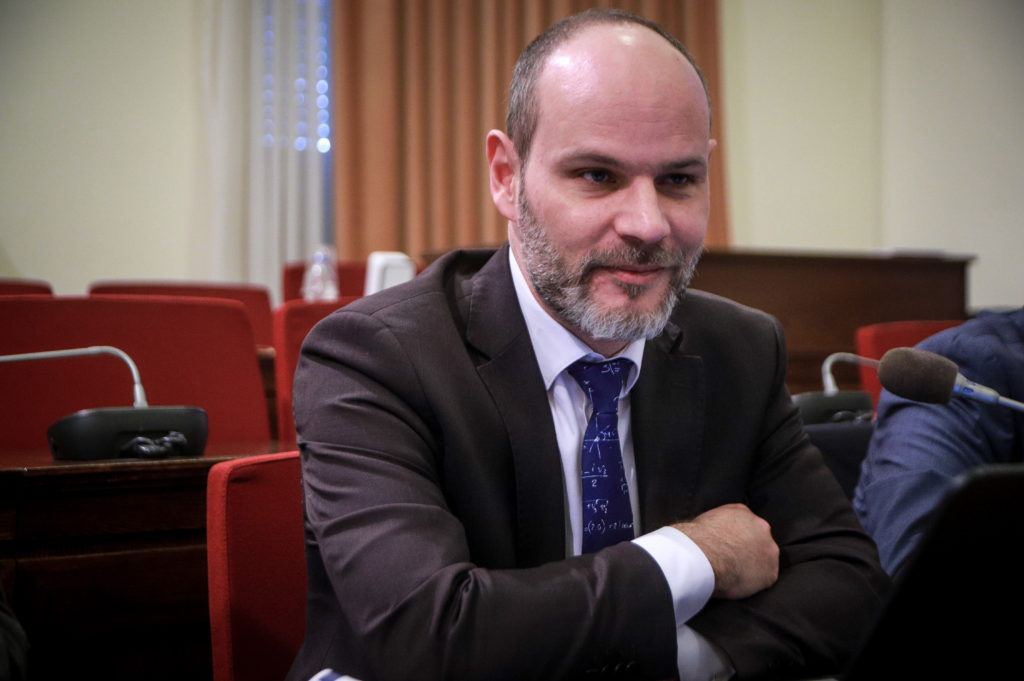 ΕΛΑΣ. Κουτεντάκης: “Ο προϋπολογισμός είναι επικοινωνιακός”.