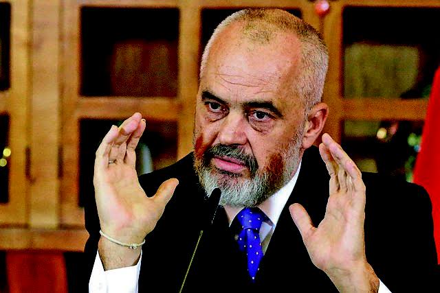 Αλβανία: Ο Ράμα ζητά αποβολή 20 βουλευτών της αντιπολίτευσης από τη Βουλή